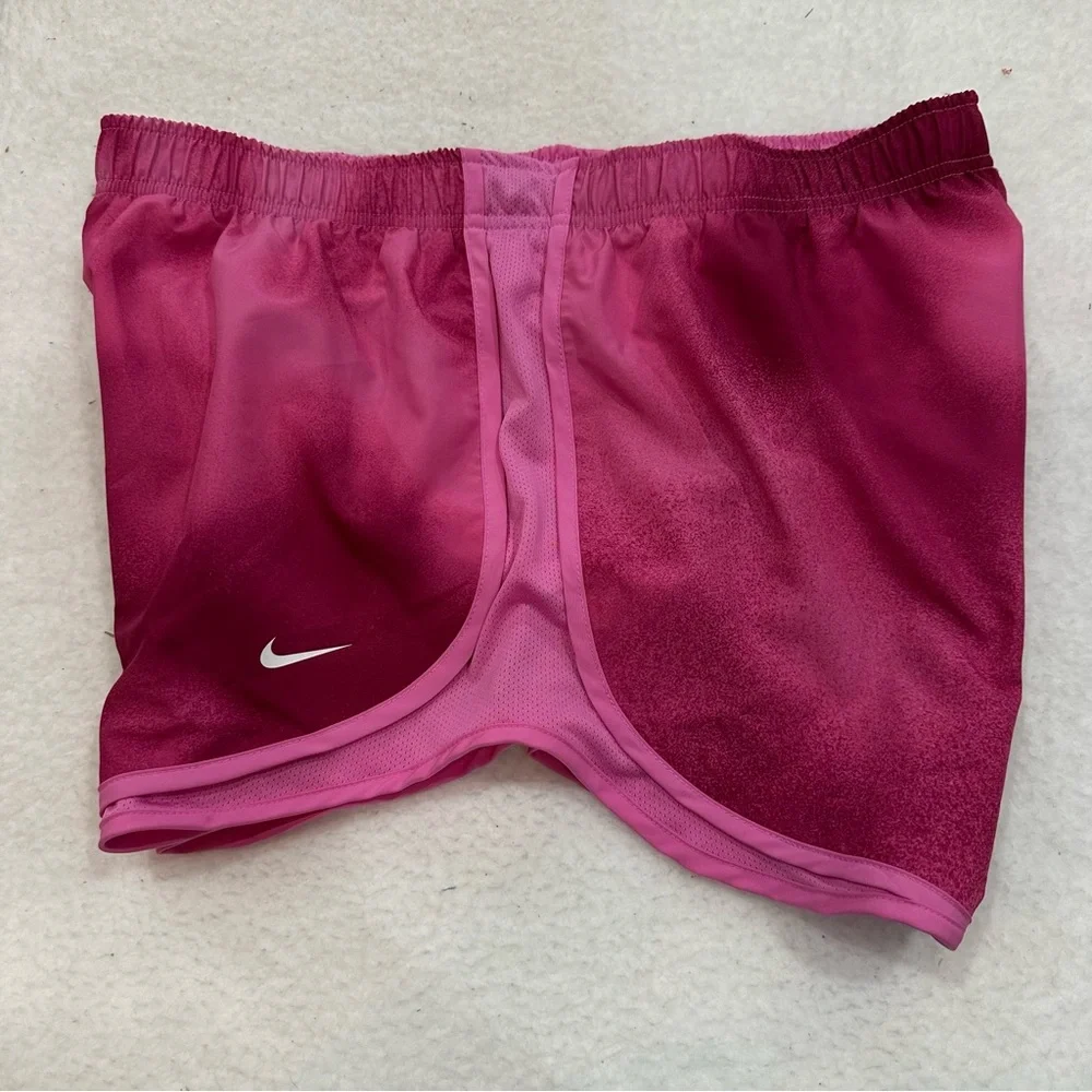 Nike Dri Fit Women's Shorts - Picture 3 of 11
